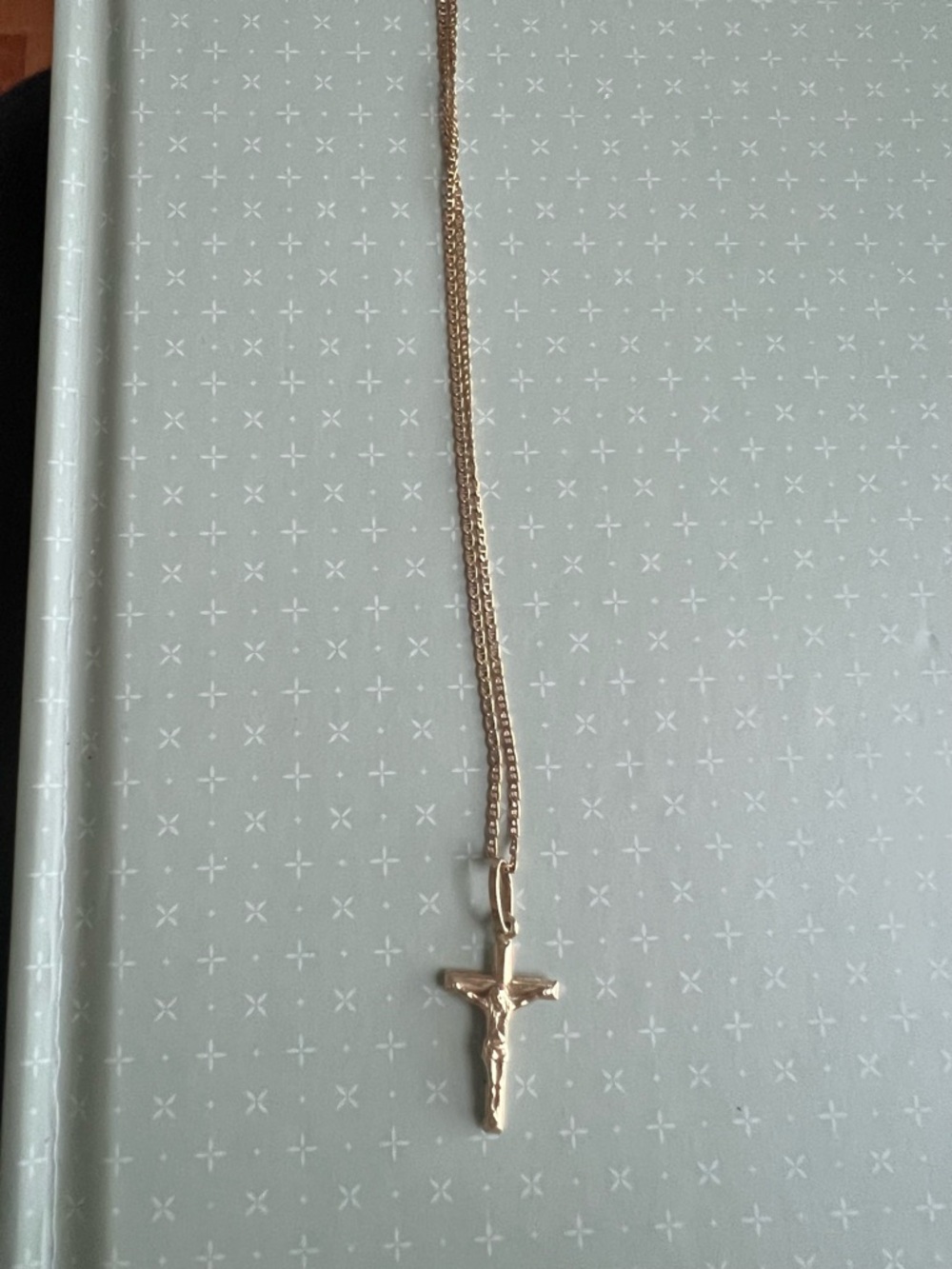 14k 9” gold cross w/chain - Picture 3 of 6